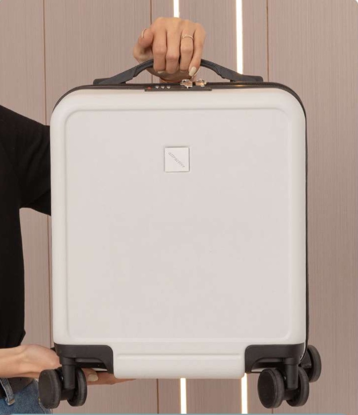 https://fulmo-img-server.com/nomadpack/1727195102246_s0fhy40o_cropped.jpg