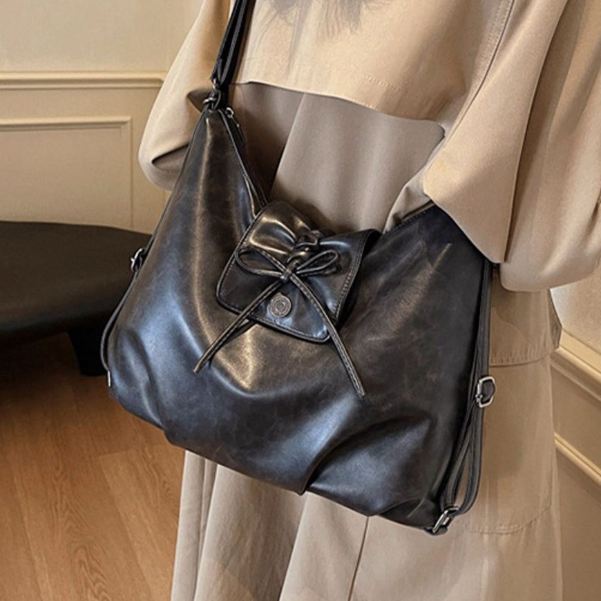 旅行バッグ リボン付き合皮トートバッグ 斜め掛け二通り使い