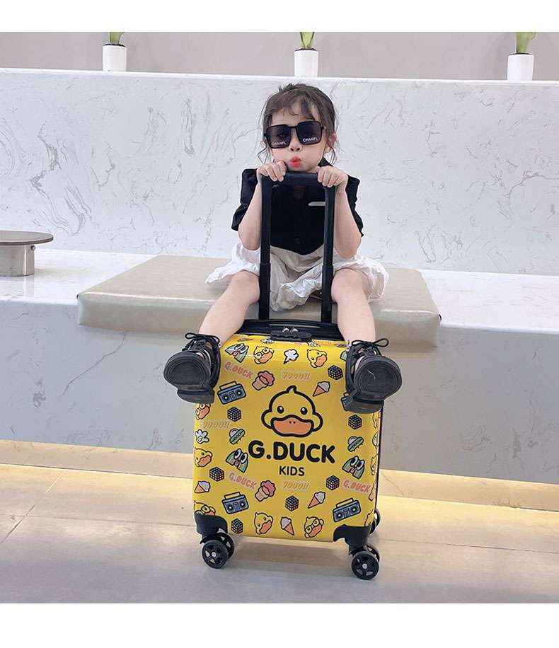 旅行バッグ あひるちゃんのわくわくトランク