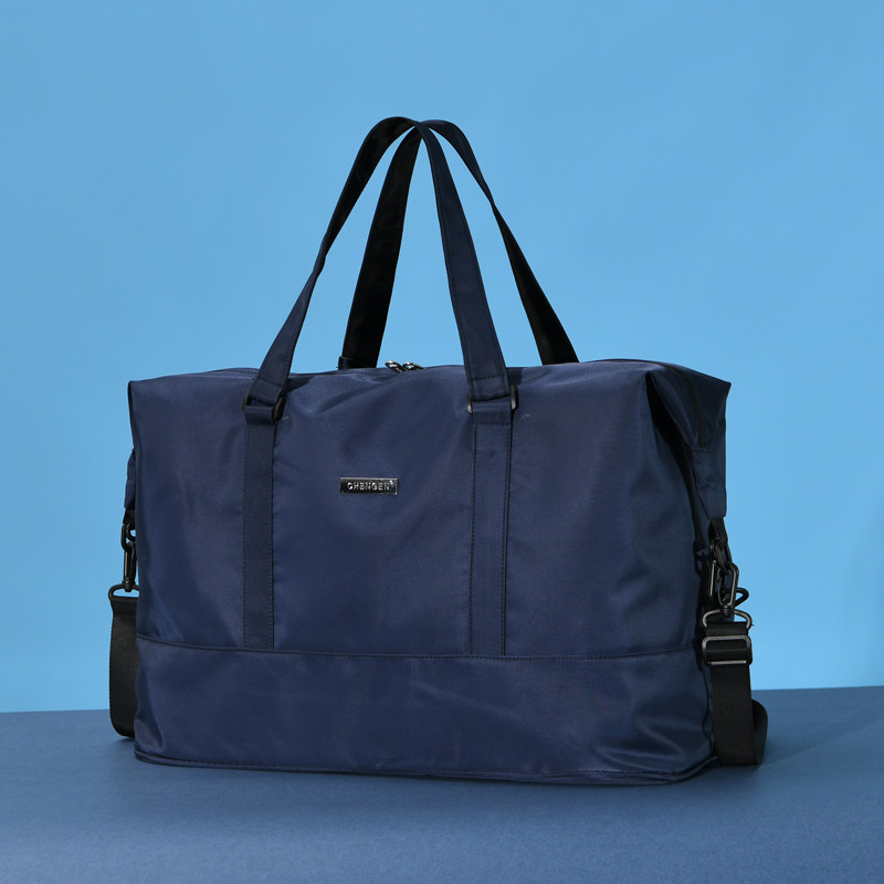 旅行バッグ 大容量軽量ナイロン製二層式ボストンバッグ