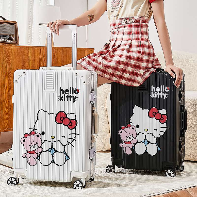 旅行バッグ キティちゃんの宇宙旅行スーツケース