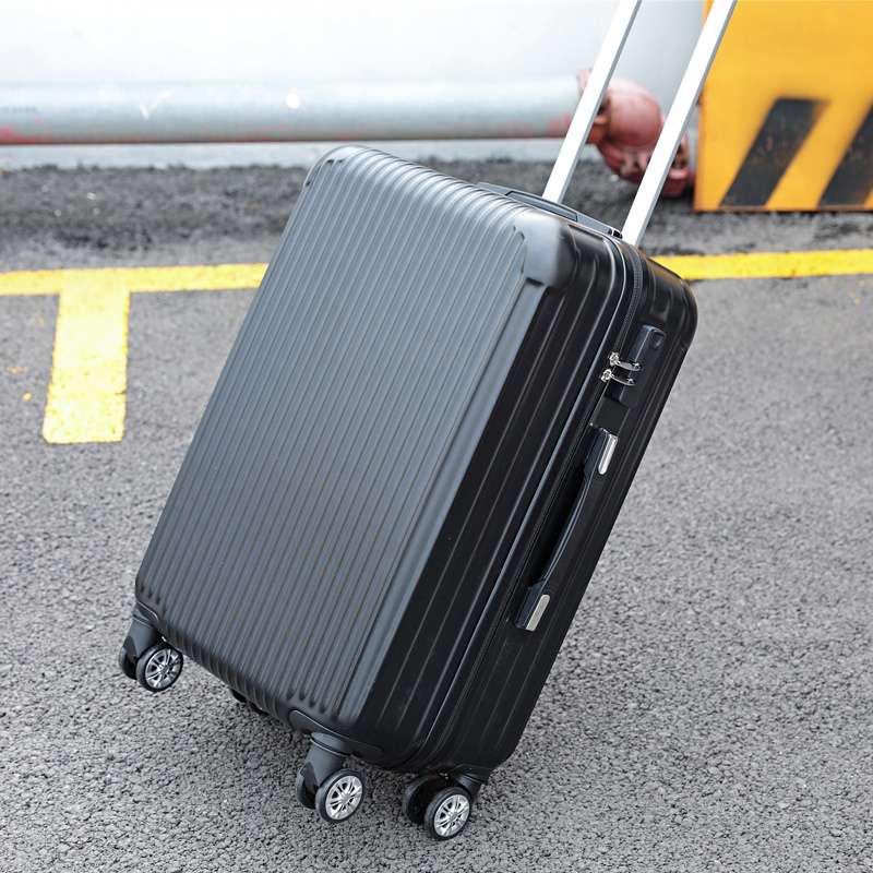 旅行バッグ 高級感漂う縦縞スーツケース