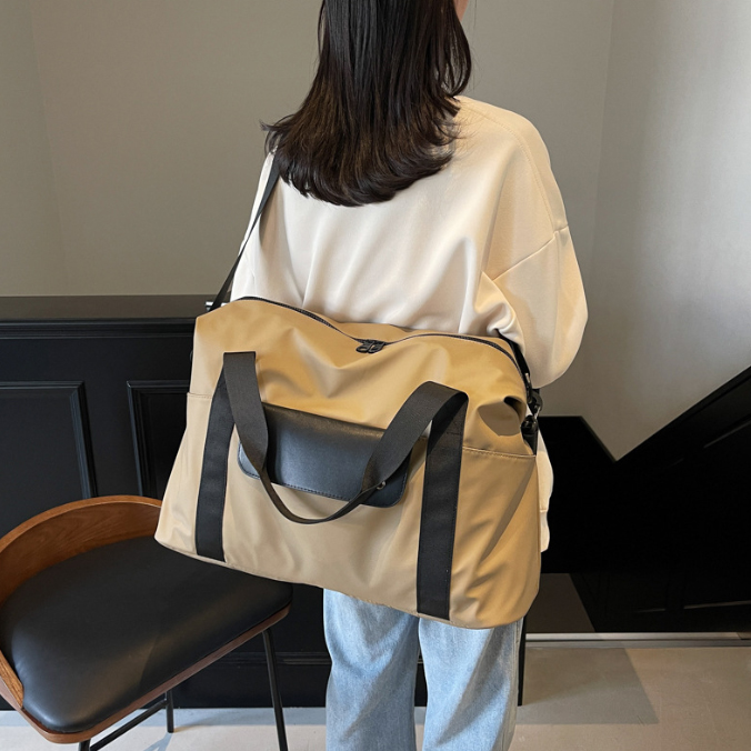 旅行バッグ 防水ボストンバッグ 大容量 靴入れ付き 男女兼用 旅行鞄