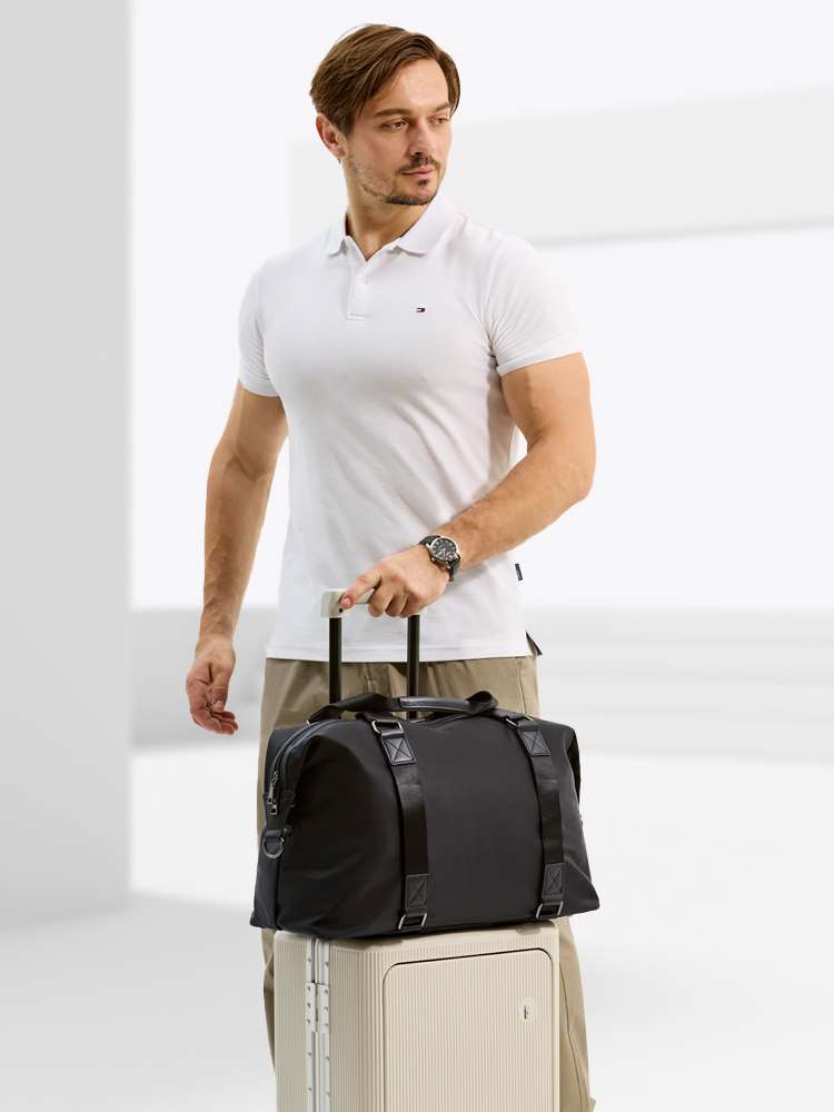 https://fulmo-img-server.com/nomadpack/4151d2dba01f4127bbb7a1303718a274.jepg