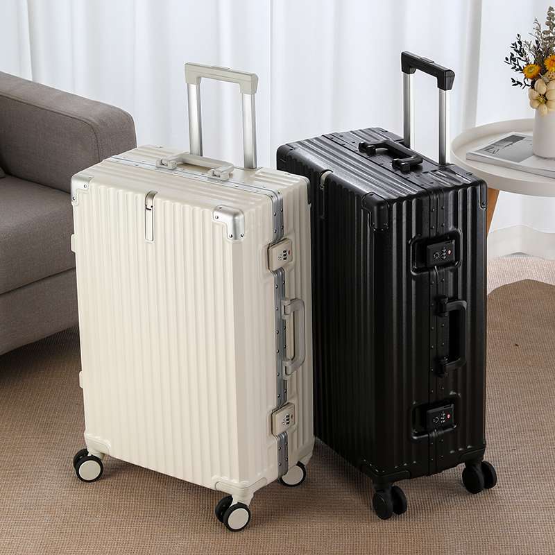 旅行バッグ 高級アルミ製スーツケース