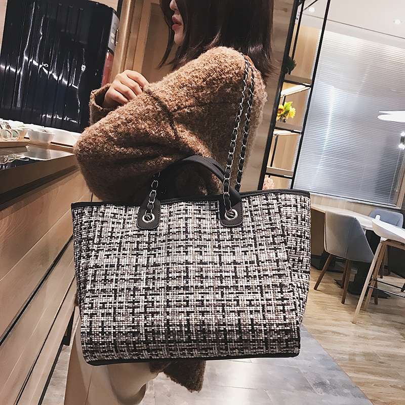https://fulmo-img-server.com/nomadpack/46c27c16f48f4e9682f0f805abe71a86.jepg
