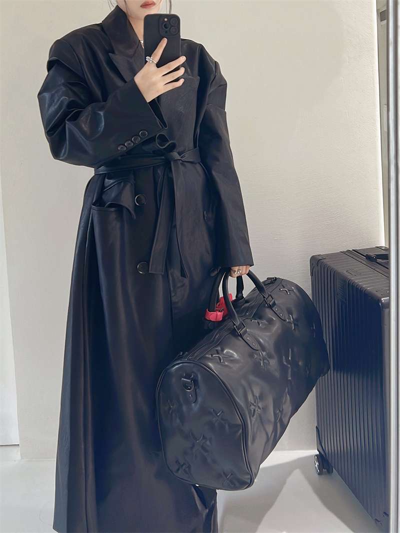 旅行バッグ 立体クロスデザイン高級ボストンバッグ
