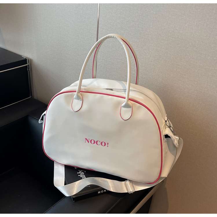 https://fulmo-img-server.com/nomadpack/4d49c9bdb723499daeef8eb5cedda801.jepg