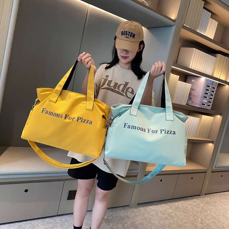 ピザ好きのための旅行バッグ