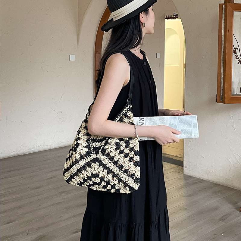 https://fulmo-img-server.com/nomadpack/6566173c7baf4a9a873e1fcaffdd147c.jepg