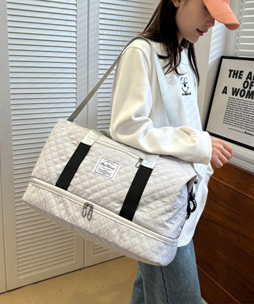 旅行バッグ 大容量キルティング加工ボストンバッグ旅行用