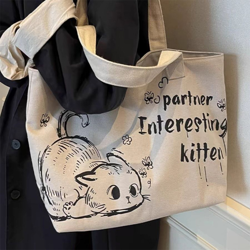 旅行バッグ 遊び心猫ちゃんイラスト入りトートバッグ