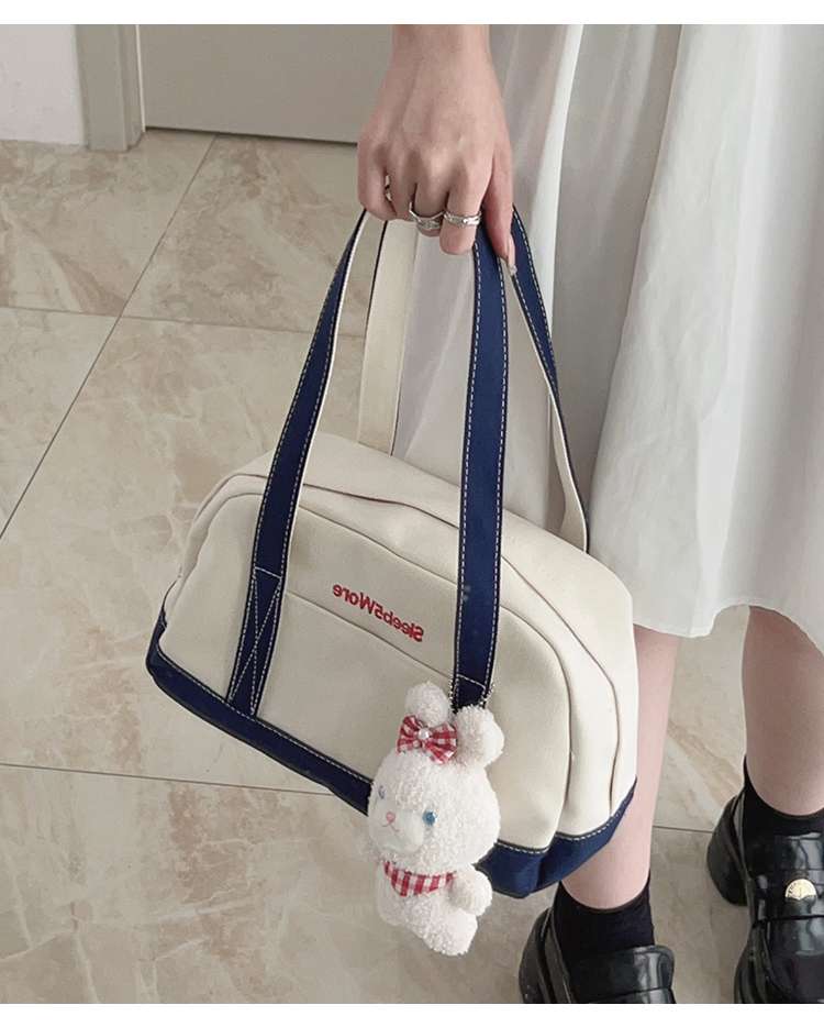 旅行バッグ うさぎさん付きキャンバストート