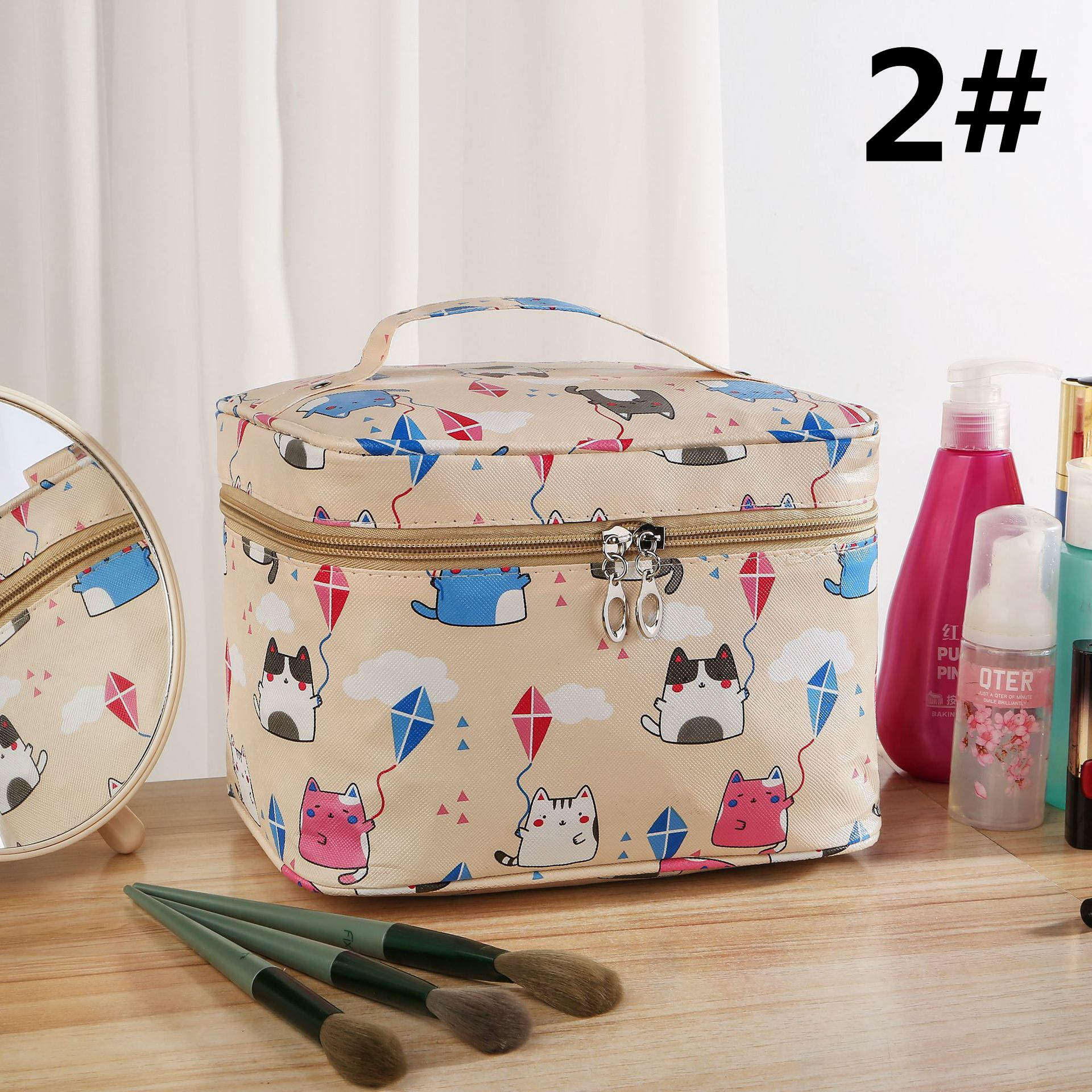 旅行バッグ 猫柄 化粧ポーチ 大容量 トラベルポーチ 防水 収納ケース