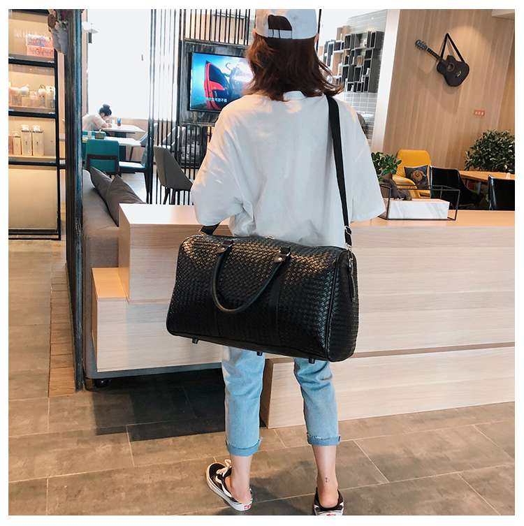https://fulmo-img-server.com/nomadpack/808b8eb85b934bc29fa23f08389bbc6b.jepg