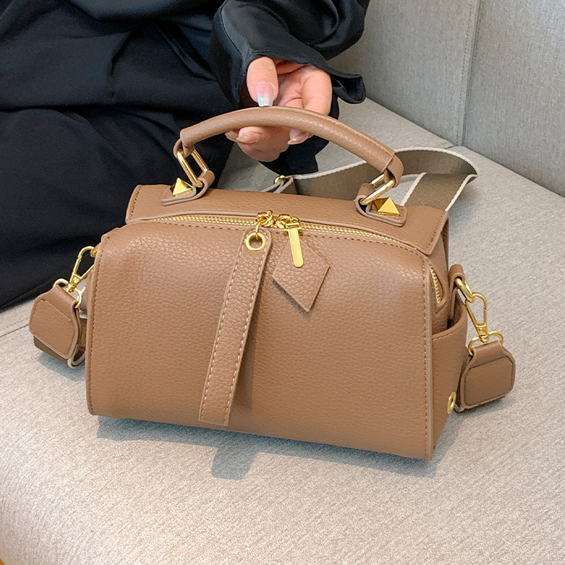 旅行バッグ 上品な風合い 柔らか素材 ミニボストンバッグ