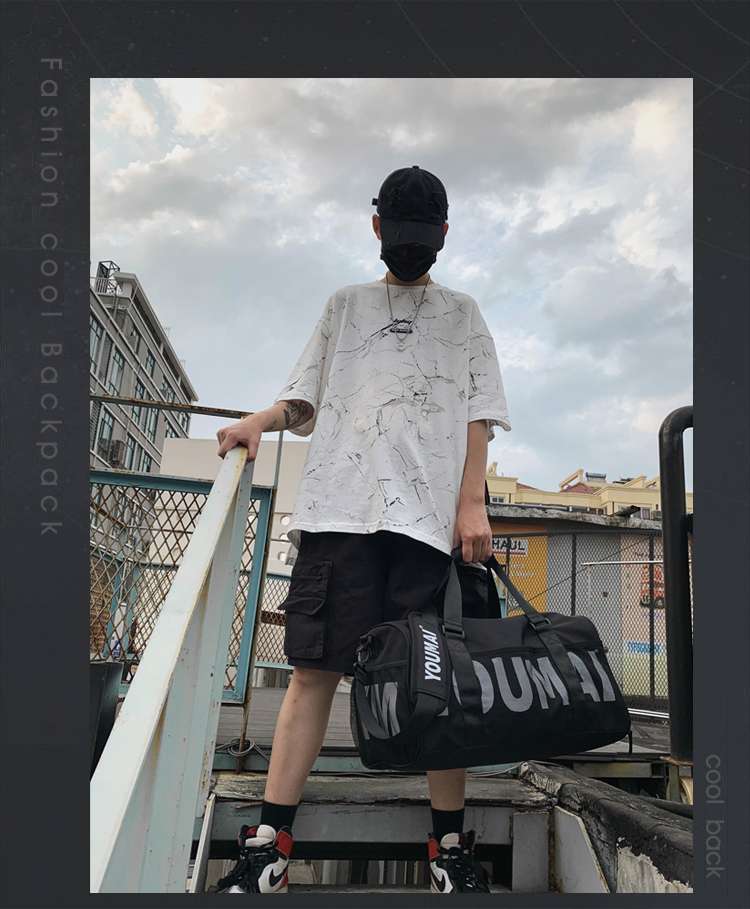 旅行バッグ 大容量スポーティボストンバッグ