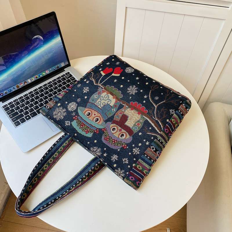 旅行バッグ 民族風アニマル刺繍トート