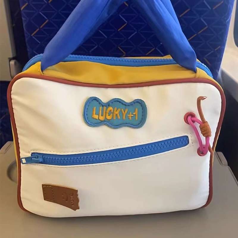 https://fulmo-img-server.com/nomadpack/a2231a45774f4c45a141ffa7af6d5b4a.jepg