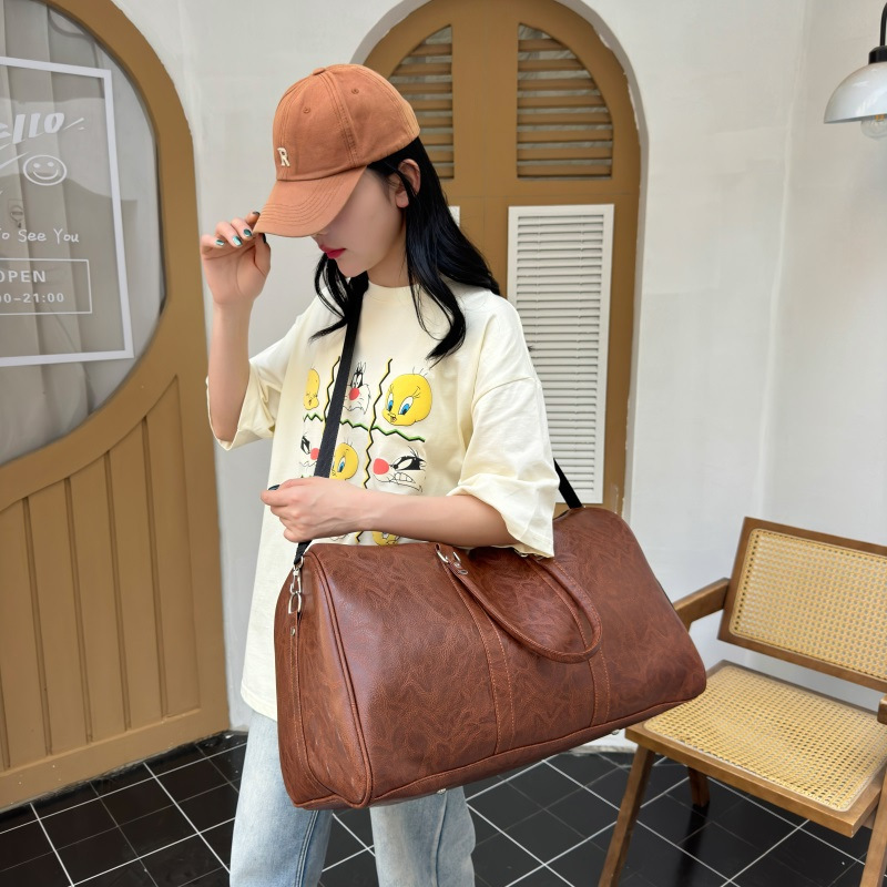 https://fulmo-img-server.com/nomadpack/a26adc19-9f45-4320-a7d9-b3747861a4b6.jpg