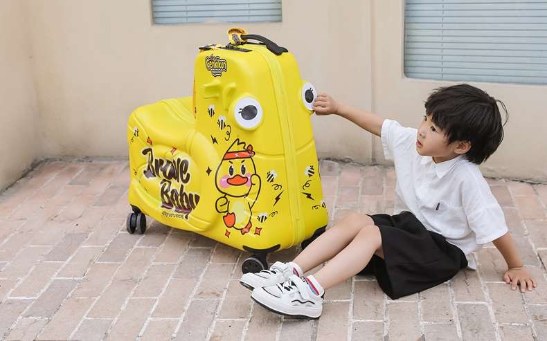 旅行バッグ お子様用キャラクター乗れるキャリーケース