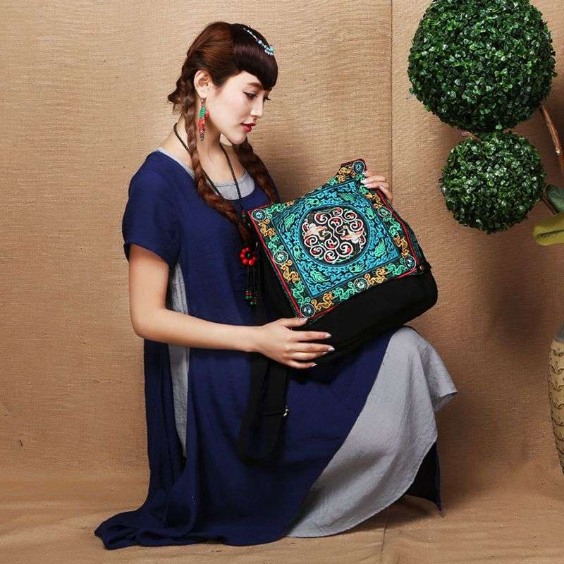 旅行バッグ 民族風刺繍ジャガード旅行ポーチ