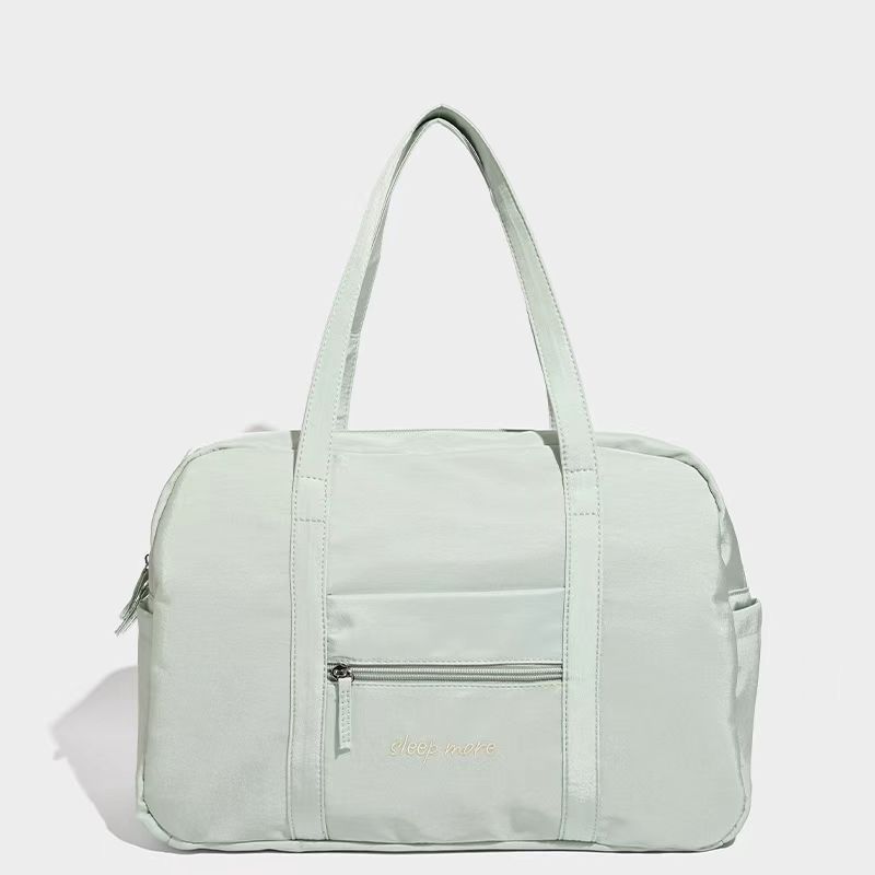 旅行バッグ 軽量ナイロン素材の多機能ボストンバッグ