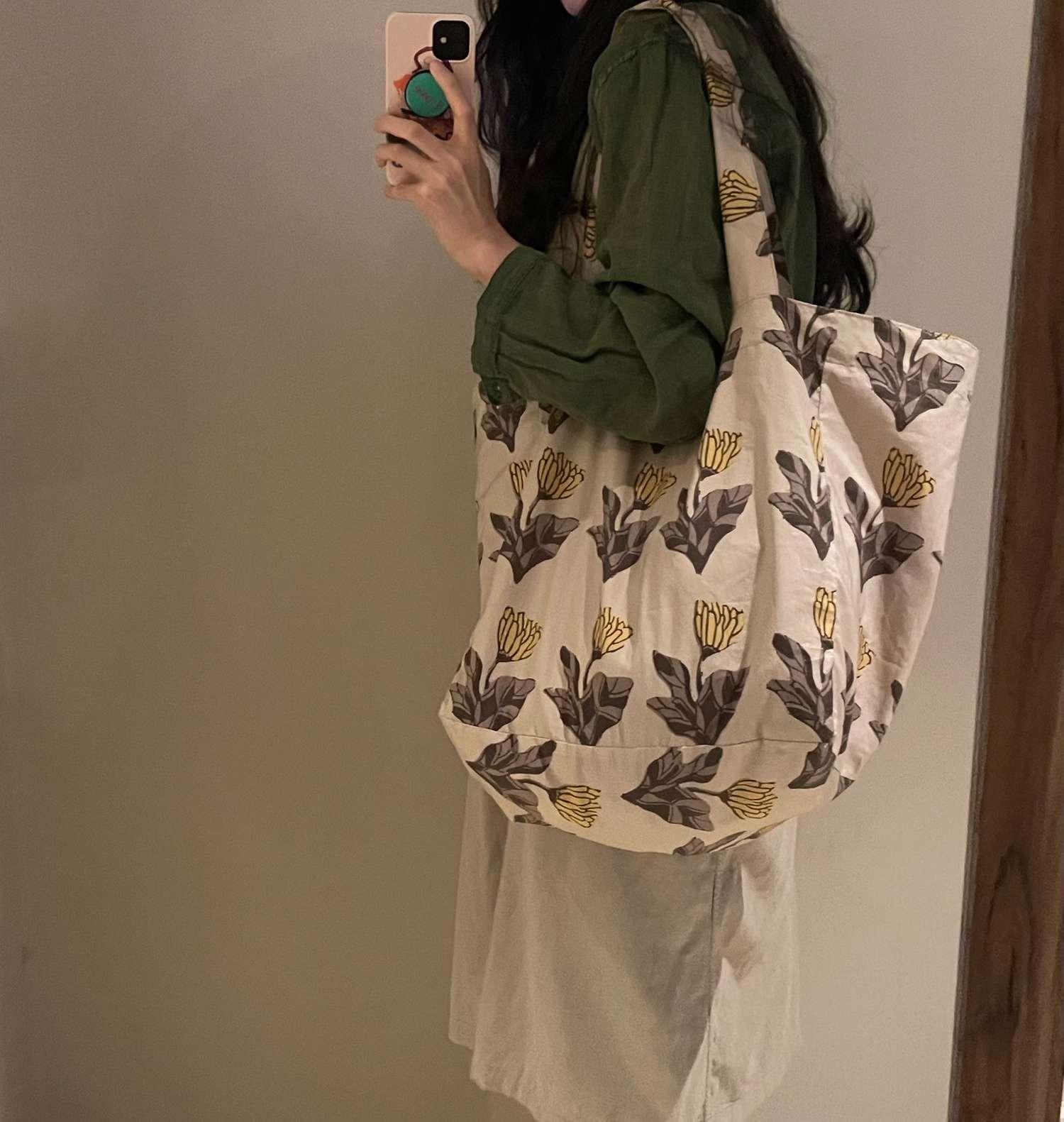 旅行バッグ 花咲く草原のお散歩バッグ