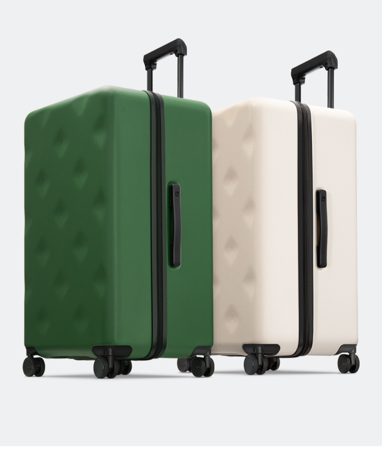 機能性重視の旅行バッグ キャリーケース