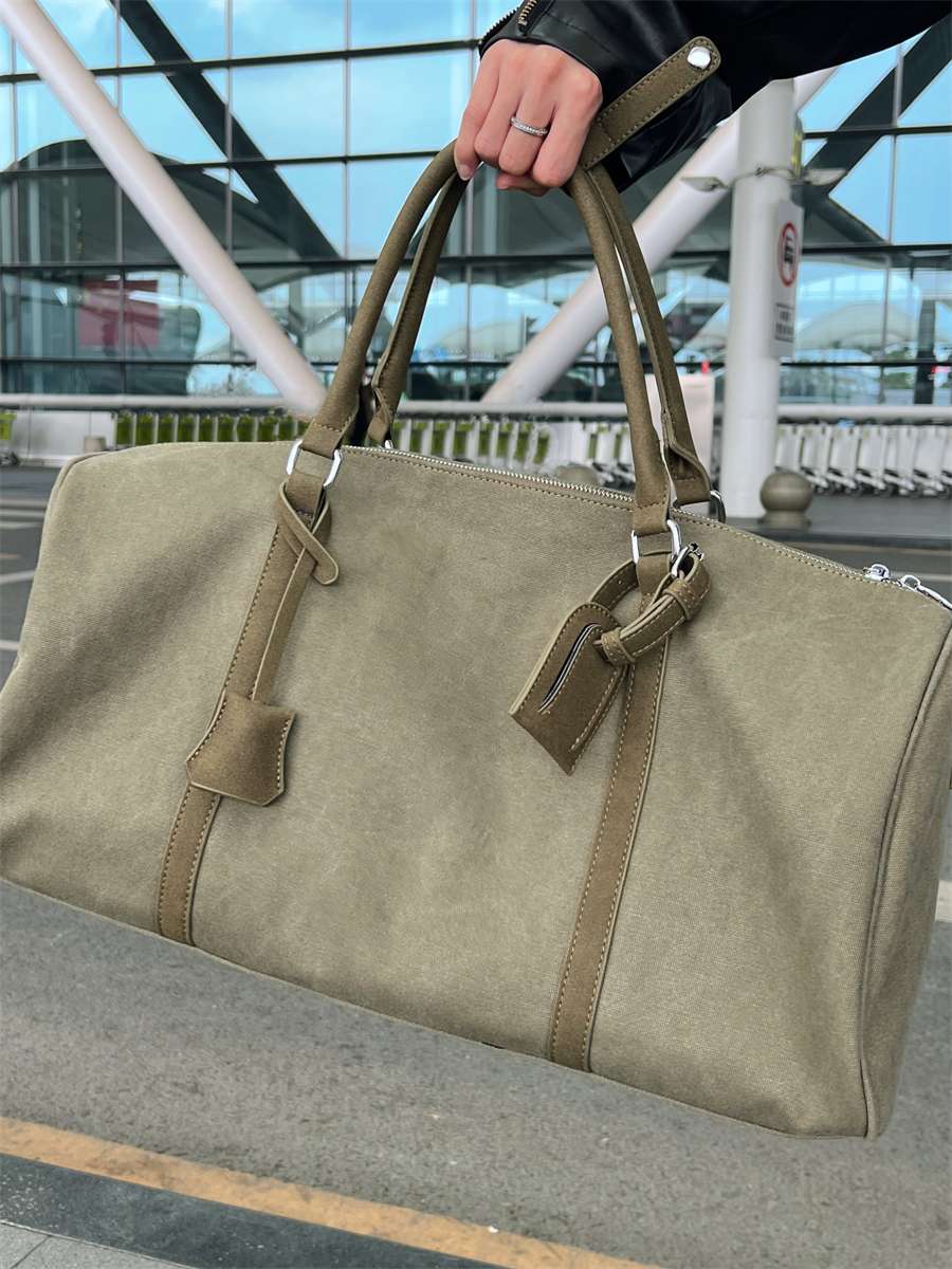 旅行バッグ 高級感漂う上品なボストンバッグ