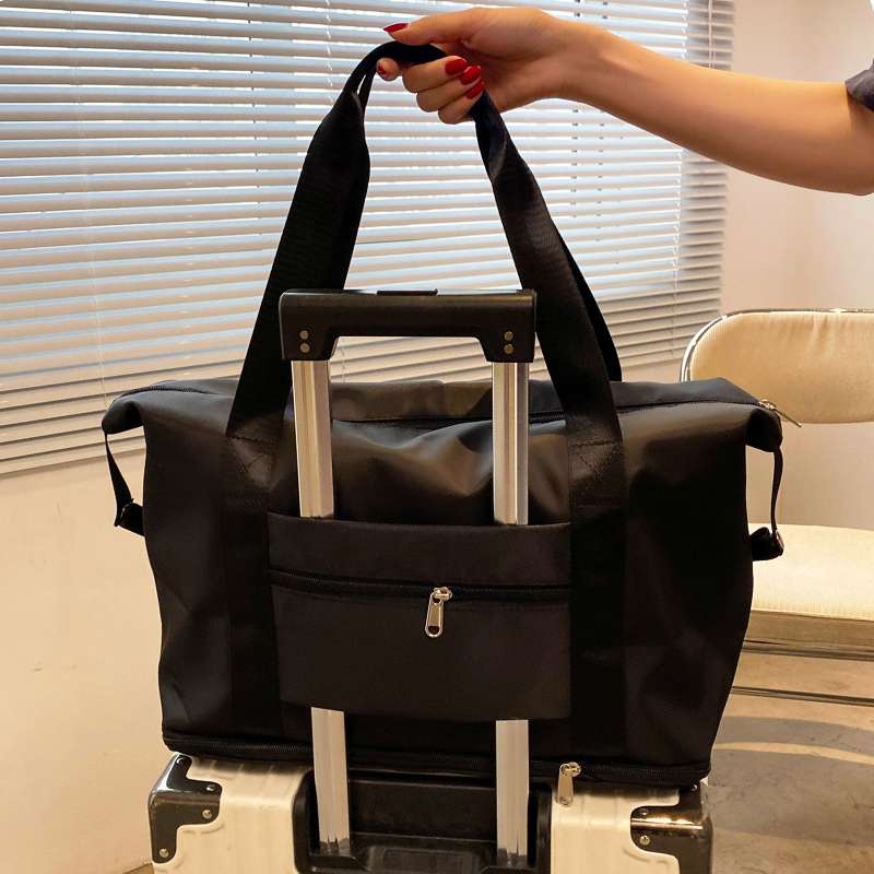 旅行バッグ 旅の相棒 多機能トートバッグ