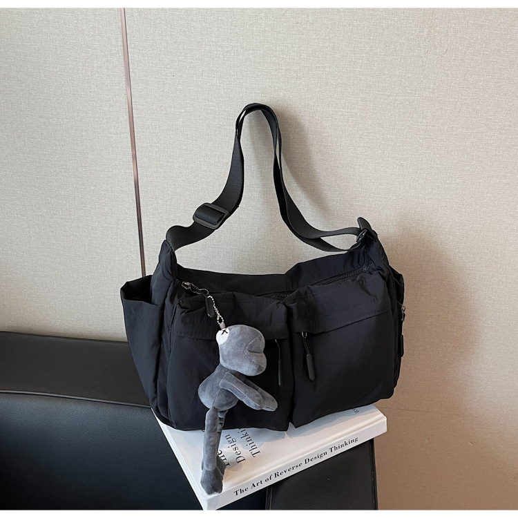 旅行バッグ 多機能ポケット付き斜め掛けトートバッグ