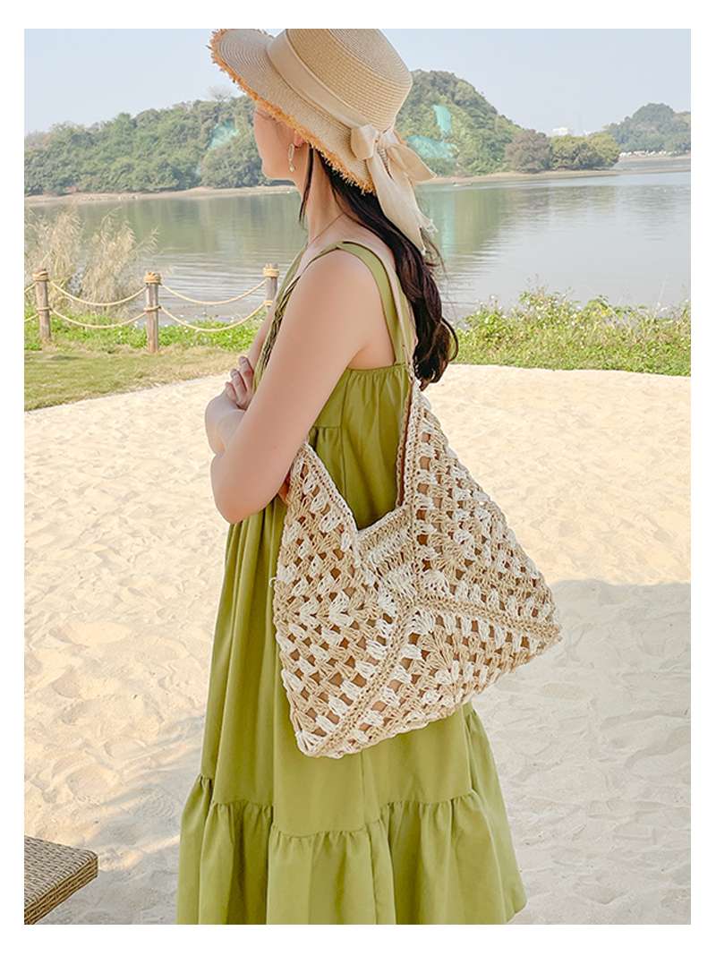 https://fulmo-img-server.com/nomadpack/e41f1b76c20f47d1a7cb0df1f59d14f7.jepg