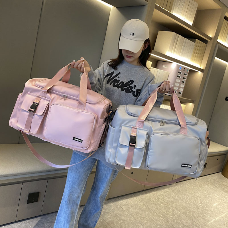 旅行バッグ 多機能ナイロン製ボストンバッグ 手提げ肩掛け両用