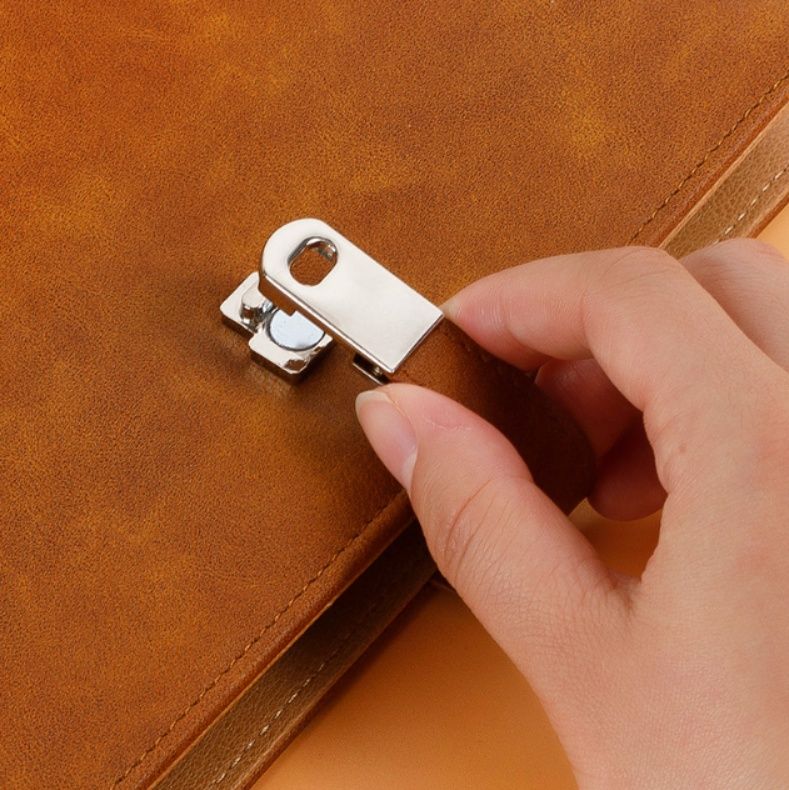 ノートカバーB6 金具留め付き本革調ノートカバー手帳