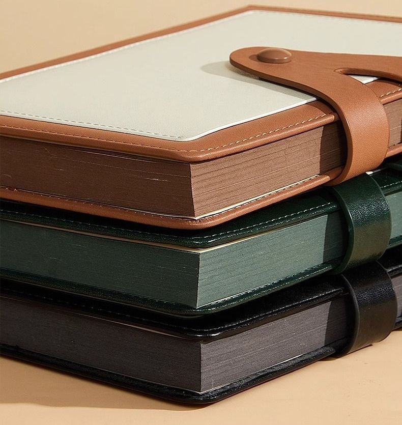 ノートカバー 配色切替ベルト留めノートカバー