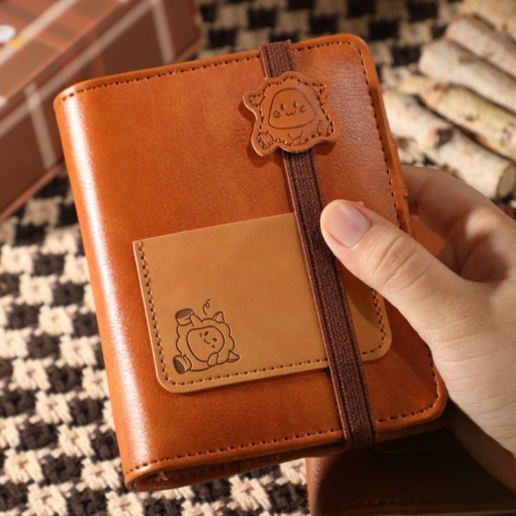 本革製かわいい動物刻印入りゴムバンド式B7サイズのノートカバー