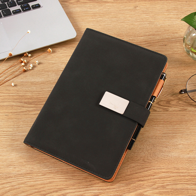 ノートカバー 金属プレート留め具付き合成皮革ノートカバー