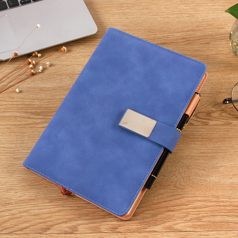 ノートカバー 金属プレート留め具付き合成皮革ノートカバー