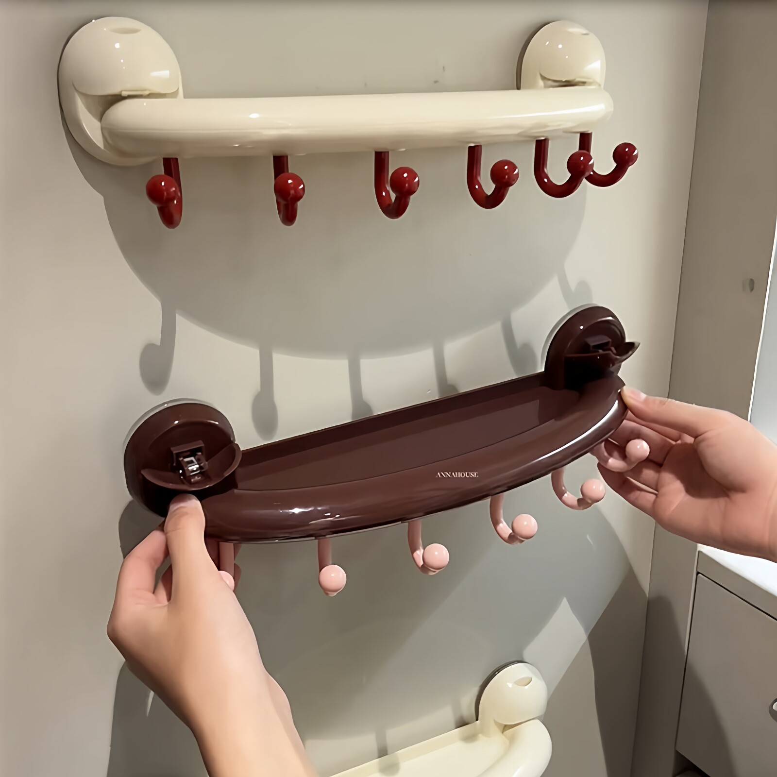 ぬいぐるみ収納 壁掛け式多段フック付きぬいぐるみ収納棚