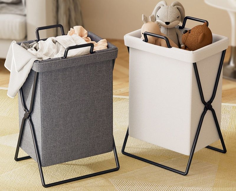 ぬいぐるみ収納 折りたたみ式金属脚付き布製収納かご
