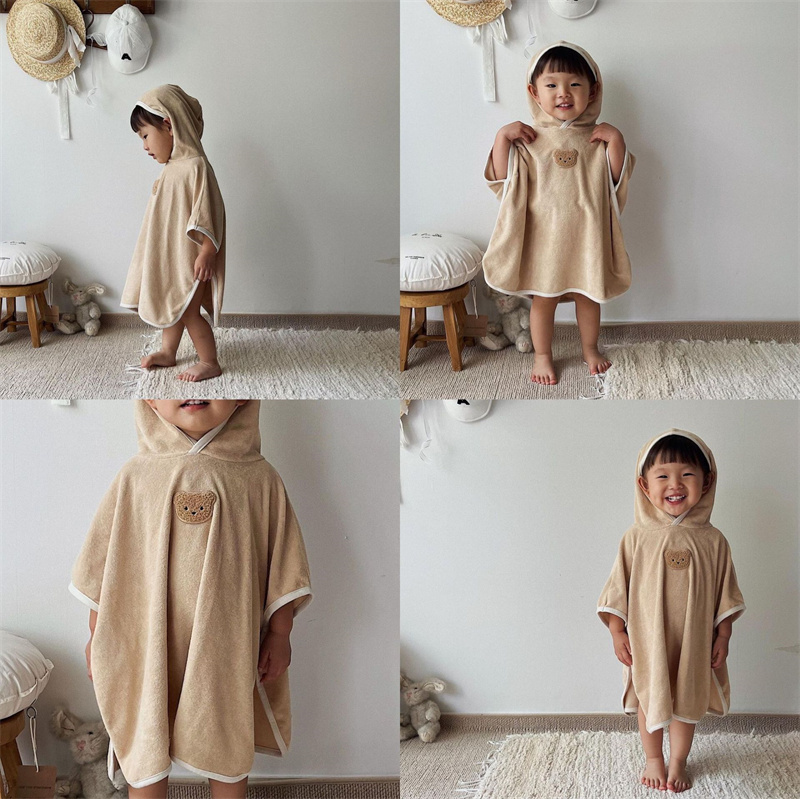 バスタオル　赤ちゃん用くま刺繍フード付きバスタオル