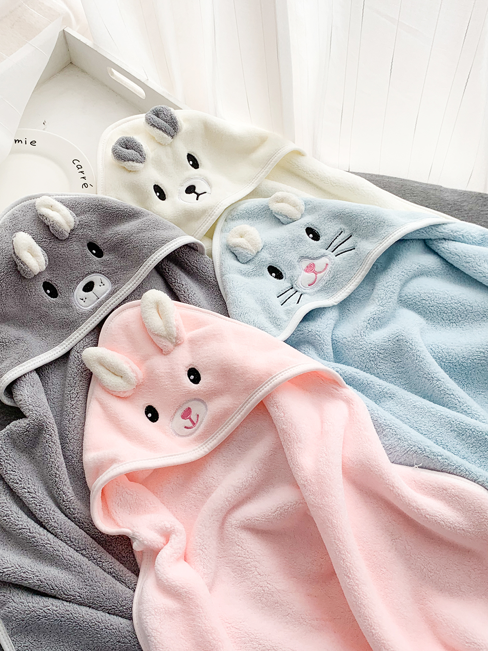 バスタオル 動物顔刺繍のかわいいフード付きバスタオル
