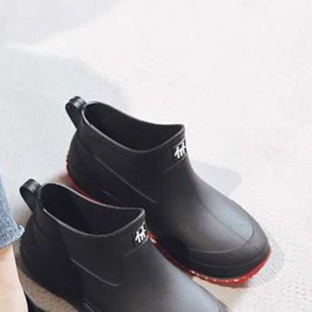 レディース ショート丈 雨の日おしゃれレインブーツ