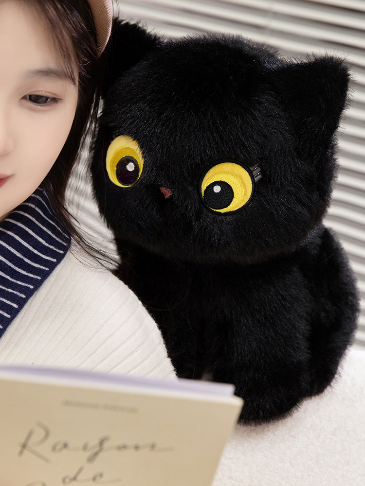 猫ぬいぐるみ まんまる目の夜のともだち