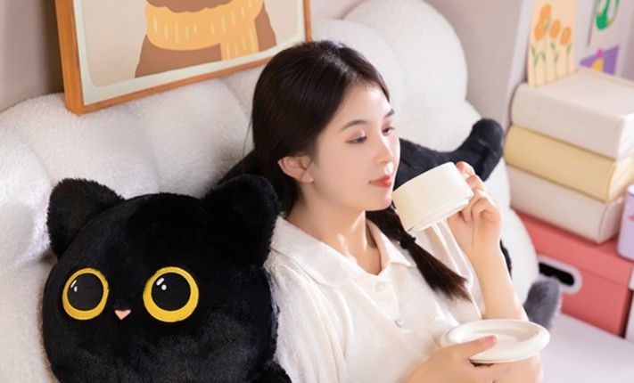 https://fulmo-img-server.com/nyankomo/1743497011598_sl1wlfzs_01s3cppi.jpeg