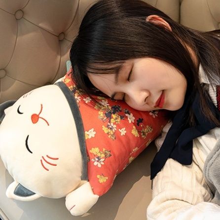 猫ぬいぐるみ 招き猫多機能抱き枕ぬいぐるみ