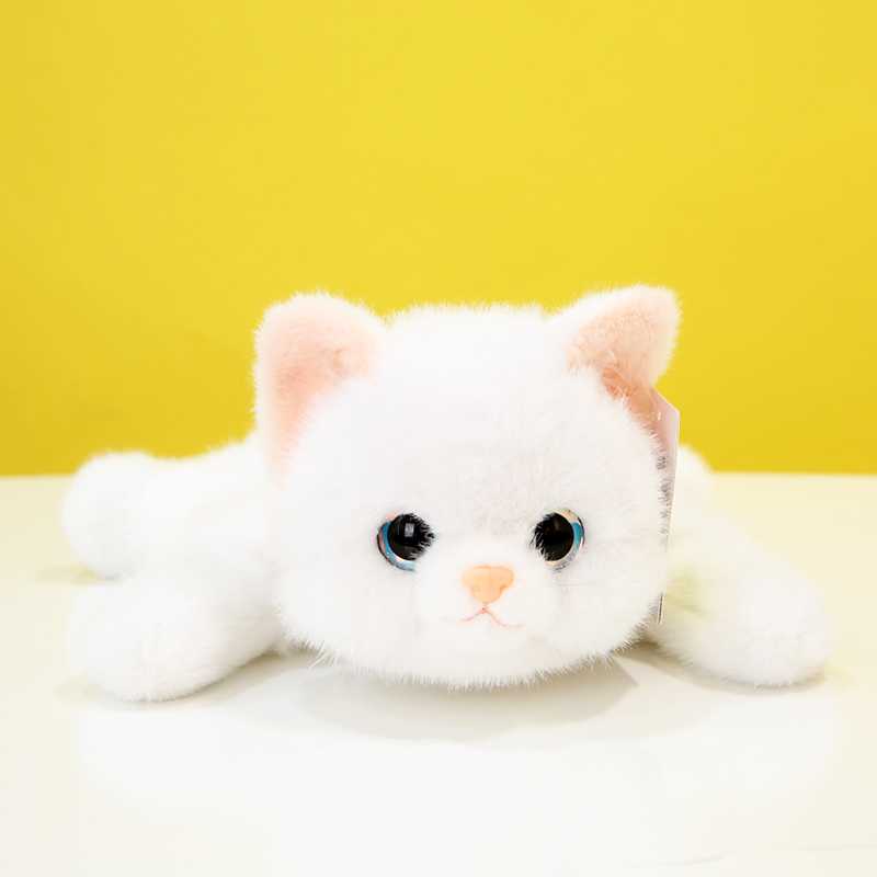 小さい猫のぬいぐるみで毎日の暮らしがもっと楽しくなる5選