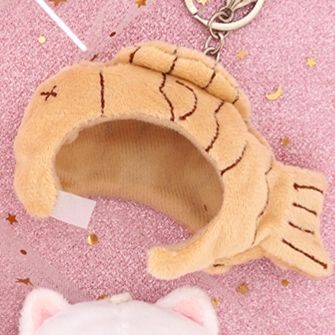 猫ぬいぐるみ ふわもこ子猫の着せ替え帽子付きキーホルダー