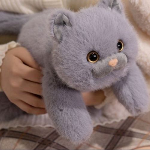 ころんと可愛い三毛猫のもちもちぬいぐるみ